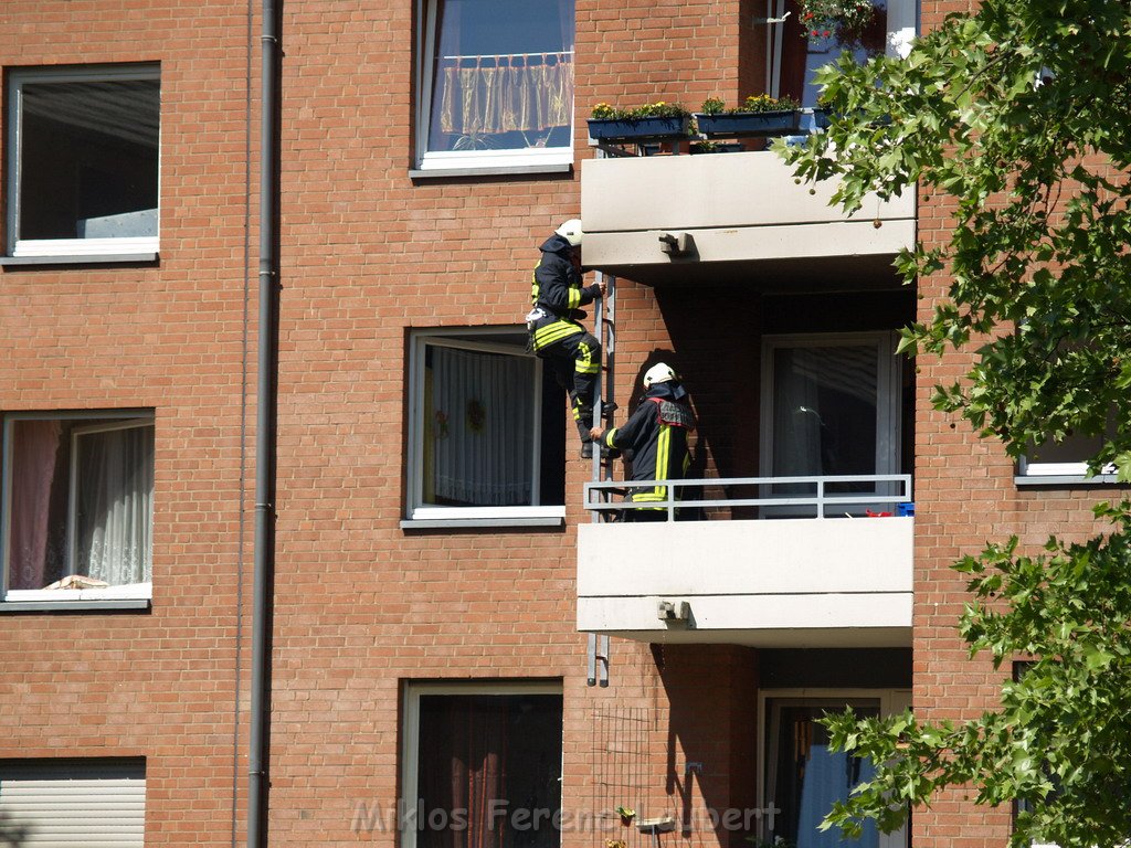 Brand Balkon Koeln Vingst Homarstr 35.JPG